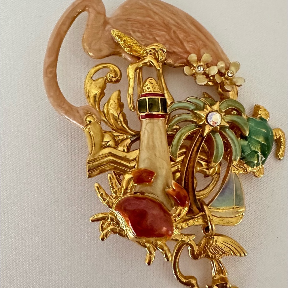 GORGEOUS KIRKS FOLLY ENAMEL Pink Flamingo , Tropical Theme Pin brooch Crystals